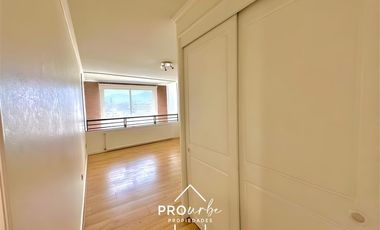 Departamento en Arriendo en Av.Sucre con Ricardo Lyon