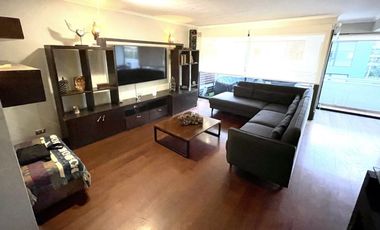 Departamento en Arriendo en AMPLIO Y EXCLUSIVO DEPTO EN LAS CONDES  110 UF (GGCC INCL)
