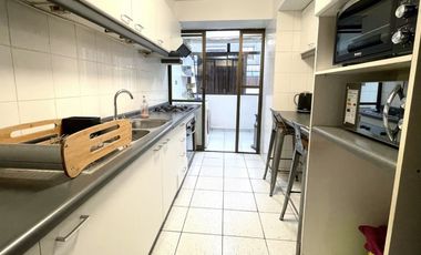 Departamento en Arriendo en AMPLIO Y EXCLUSIVO DEPTO EN LAS CONDES  110 UF (GGCC INCL)