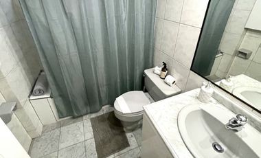 Departamento en Arriendo en AMPLIO Y EXCLUSIVO DEPTO EN LAS CONDES  110 UF (GGCC INCL)