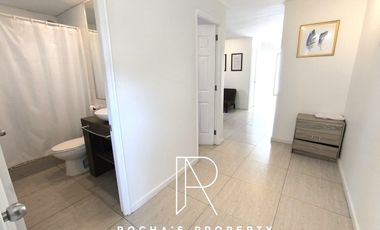 Casa en Arriendo en CASA AMOLADA LAS CONDES 5D+4B+4E+BG