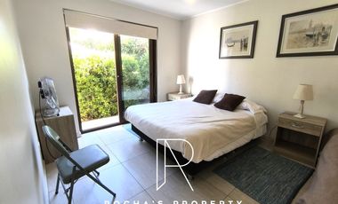 Casa en Arriendo en CASA AMOLADA LAS CONDES 5D+4B+4E+BG