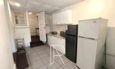 Casa en Arriendo en CASONA AMOLADA EN PROVIDENCIA TODO INCLUIDO 4D+1DS+3B+1E