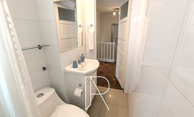 Casa en Arriendo en CASONA AMOLADA EN PROVIDENCIA TODO INCLUIDO 4D+1DS+3B+1E