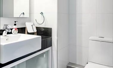 Departamento en Arriendo en DISPONIBLE ENERO 26 AMPLIO DEPARTAMENTO AMOBLADO 4D+2B+2E+1B