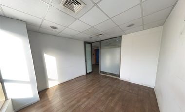 Oficina en Arriendo en Las Condes con Cantagallo