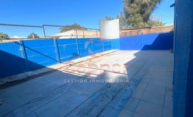 Casa en Arriendo en Avnedia Los Carrera esquina Australia cerca del paseo San Fernando