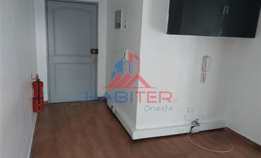 Local Comercial en Venta en Metro Los Leones / Mardoqueo Fernández