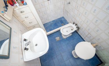 VENTA CASA DE 3 DORM Y PATIO EN CANDIOTI NORTE