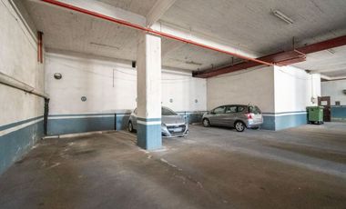 Depto 2 dorm con cochera en el centro