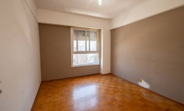 Depto 2 dorm con cochera en el centro