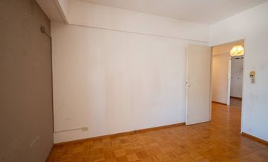 Depto 2 dorm con cochera en el centro