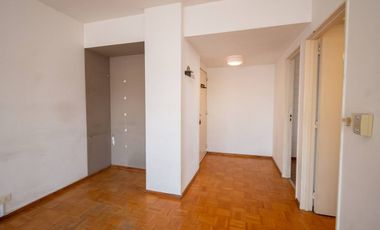 Depto 2 dorm con cochera en el centro