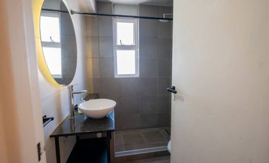 Depto 2 dorm con cochera en el centro