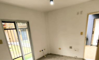 Alquiler Dpto. Ph Moron