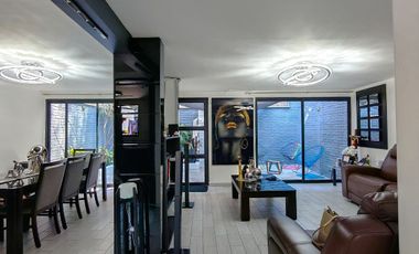 CASA REMODELADA EN MILITAR MARTE - LISTA PARA HABITAR