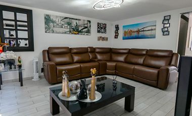 CASA REMODELADA EN MILITAR MARTE - LISTA PARA HABITAR