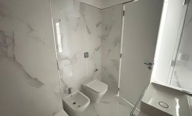 Alquiler Torre Infinity Tower 2 ambientes 2 Baños Alto Luminoso Amenities Vicente López