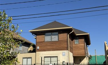 Casa en Arriendo en Valles del Country