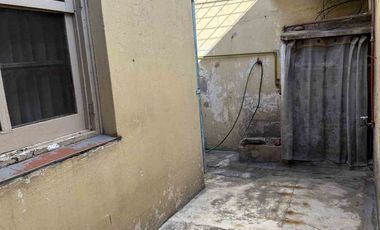 VENTA CASA 3 AMB CON PATIO Y COCHERA AVELLANEDA