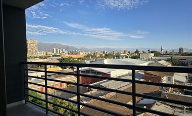 Departamento en Arriendo en Juan Martínez de Rozas 2857