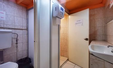 SE ARRIENDA CASA COMERCIAL, IDEAL PARA TALLER WORK CENTER