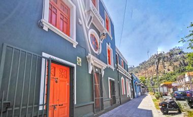 SE ARRIENDA CASA COMERCIAL, IDEAL PARA TALLER WORK CENTER