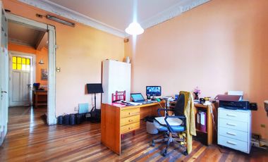 SE ARRIENDA CASA COMERCIAL, IDEAL PARA TALLER WORK CENTER