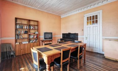 SE ARRIENDA CASA COMERCIAL, IDEAL PARA TALLER WORK CENTER