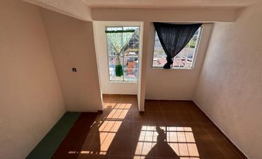 Casa en venta en Fuentes San Jose con Terraza Panoramica y Bodega, 2 recamaras y 2.5 baños