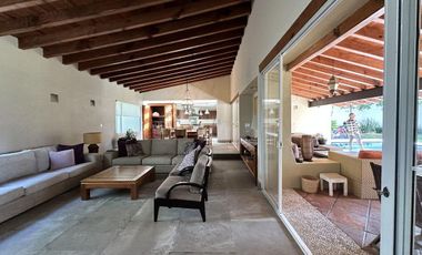 Exclusiva Residencia en Avándaro: Naturaleza, Lujo y Ubicación Estratégica