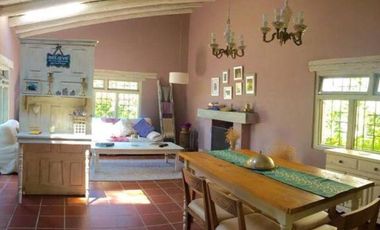 Venta casa en el pueblo Valle de Bravo.