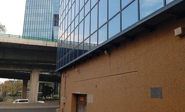 Edificio en Venta Blvd. Manuel Ávila Camacho enfrente a Toreo