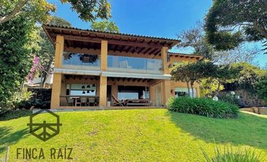 Casa en renta en la parte alta del pueblo de Valle de Bravo