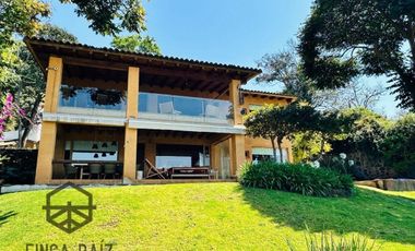 Casa en renta en la parte alta del pueblo de Valle de Bravo