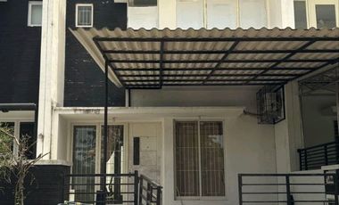 Rumah disewakan di Pakuwon City, RW 03, Kejawen Putih Tambak, Mulyorejo, Surabaya, Jawa Timur