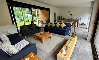 Casa en venta Valle de Bravo