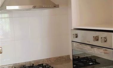 Casa en Arriendo en Simon Bolivar 6812