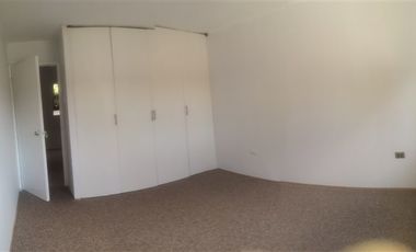 Casa en Arriendo en Simon Bolivar 6812