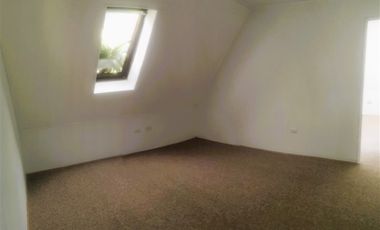 Casa en Arriendo en Simon Bolivar 6812