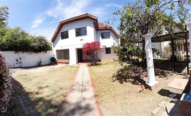 Casa en Arriendo en Simon Bolivar 6812