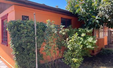 EXCELENTE CASA PARA 3 ESTUDIANTES  AMPLIO TERRENO COMPARTIDO