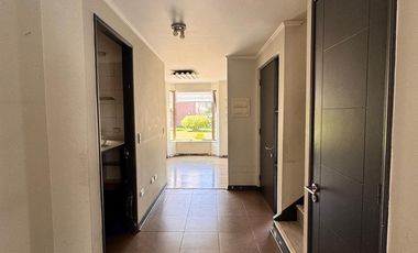 Casa en venta c/ estacionamiento en Chiguayante Sur