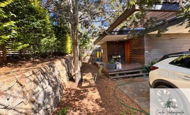 Casa en venta c/ estacionamiento en San Pedro de la Paz