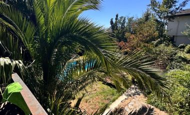 Casa en venta c/ estacionamiento en San Pedro de la Paz