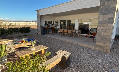 SE VENDE ESPECTACULAR CASA EN BUENA AVENTURA