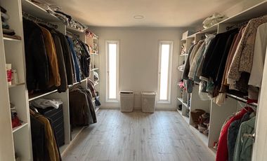 SE VENDE ESPECTACULAR CASA EN BUENA AVENTURA