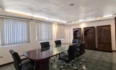 Edificio en renta en Centro, Monterrey, Nuevo León