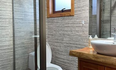 SE VENDE PARCELA CON CASA CERCA DE PUCON