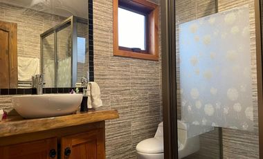 SE VENDE PARCELA CON CASA CERCA DE PUCON